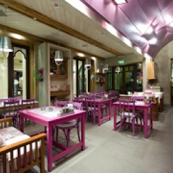 Zahr El-Laymoun-Restaurants-Dubai-3