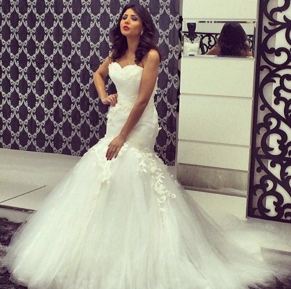 فساتين زواج قصة الحورية بالرياض