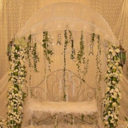 Flowers Lake-Wedding Flowers and Bouquets-Abu Dhabi-6
