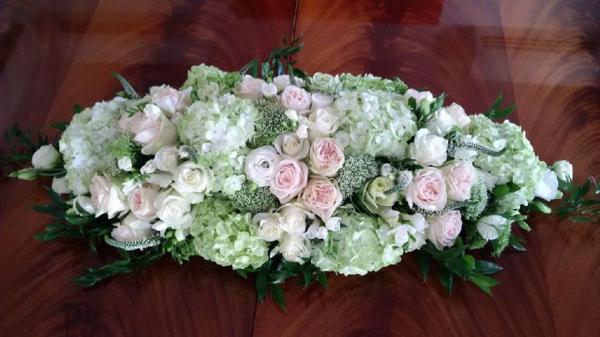 Dubai Garden Centre - Wedding Flowers and Bouquets - Dubai