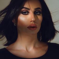 Adeela -Hair & Make-up-Abu Dhabi-1