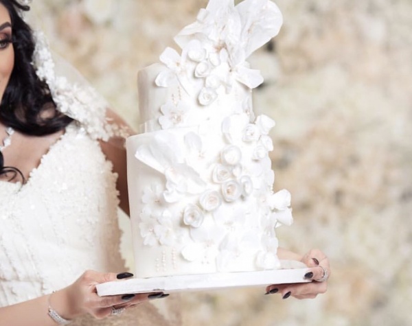 Bride Cake Boutique - Wedding Cakes - Abu Dhabi