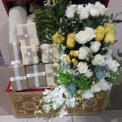 Ishbelia Gardens-Wedding Flowers and Bouquets-Dubai-4