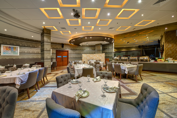 فندق جرانديور البرشاء - الفنادق - دبي