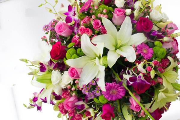 ازهار منيرة - زهور الزفاف - الدوحة