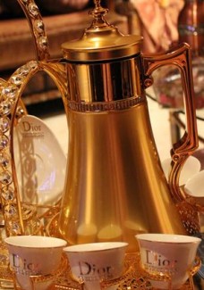 قهوة عربية أصلية-بوفيه مفتوح وضيافة-أبوظبي-1