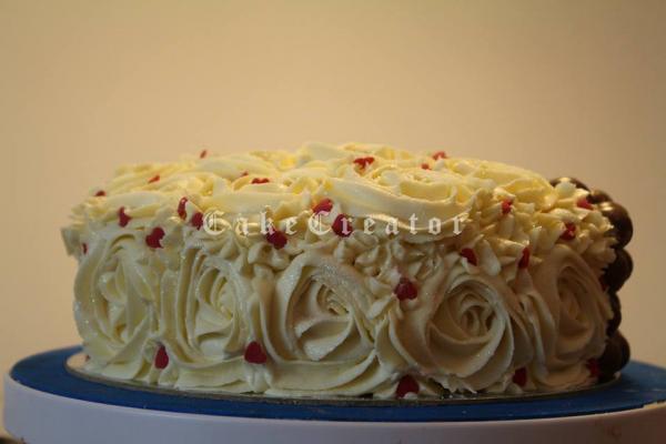 Cake Creator - Wedding Cakes - Sharjah