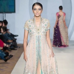 Maira style-Wedding Gowns-Sharjah-5