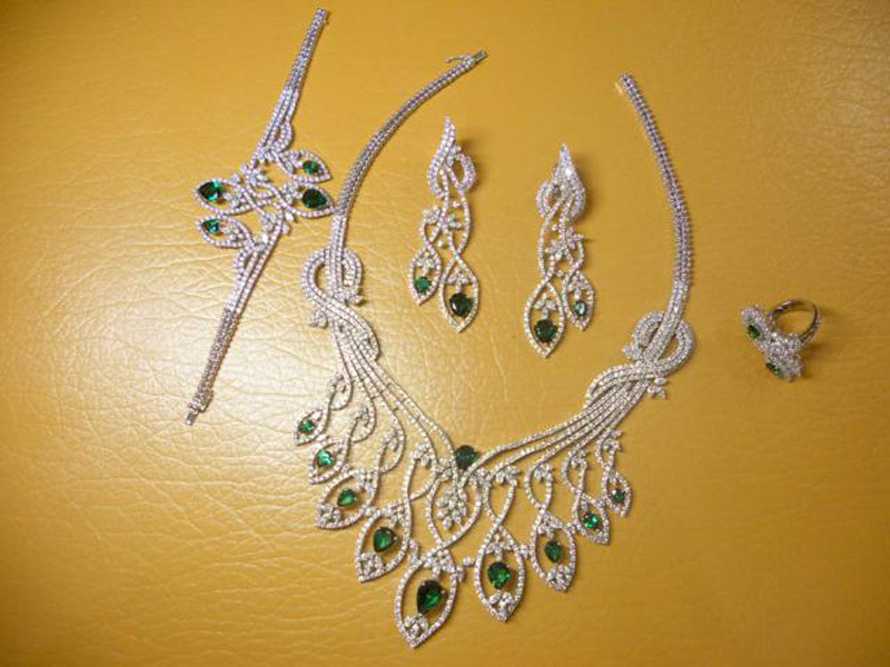halim jewelry - Wedding Rings & Jewelry - Dubai