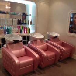 Nayomi Beauty Salon-Hair & Make-up-Dubai-6