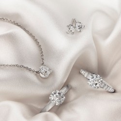Garrard-Wedding Rings & Jewelry-Dubai-1