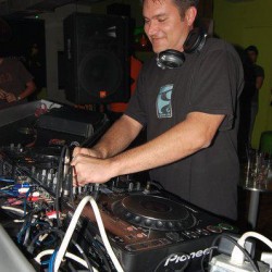 Graham Fee-Zaffat and DJ-Dubai-4